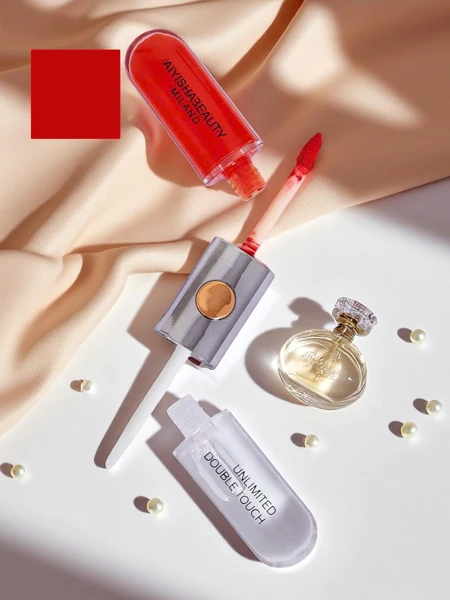 Rúž a bezfarebný lesk na pery 2 v 1 Horúca červená