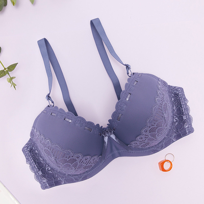 Fialová vystužená podprsenka s čipkou - Spodná bielizeň