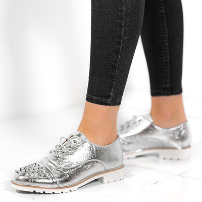 Stříbrné boty z koženky s ozdobnými cvočky Amie - Footwear 1