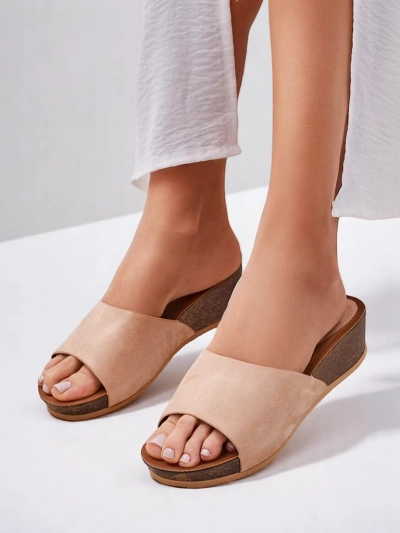 Sandále Royalfashion pre ženy na nízkom klinu Maderas