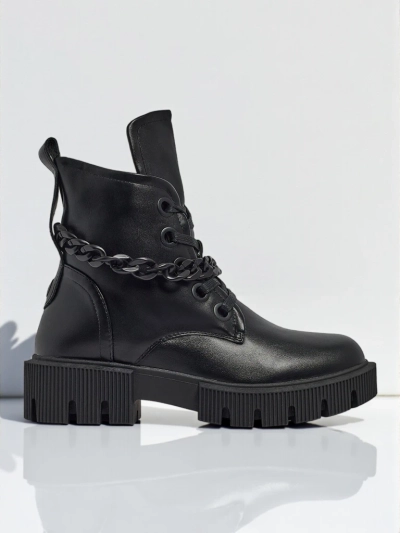 Ženski gležnarji Anviq iz eko usnja na vezalke