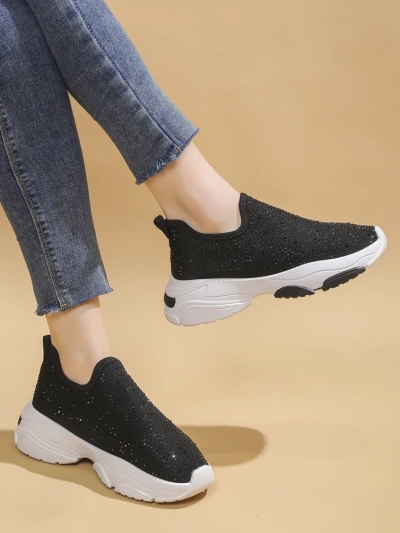 Royalfashion dámske sneakersy na slip-on s rhinestoneovými ozdobami Elavises