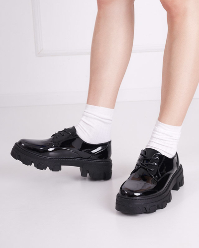 Dámske čierne lakované topánky Binotsi - Obuv