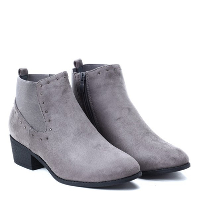 Szare botki na słupku Evelyn- Obuwie