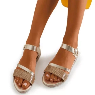 OUTLET Zlaté dámske sandále s kubickými zirkónmi Ido - Obuv