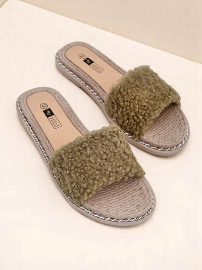 Royalfashion Ženski natikači s kožuhom Cozy Step