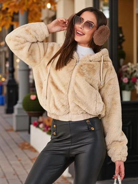 Royalfashion Dámska bunda z imitácie kožušiny