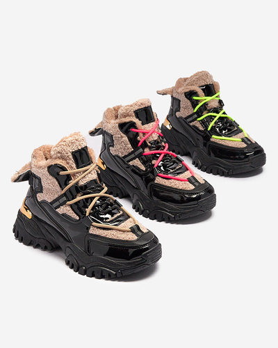 Čierna dámska športová obuv s kožušinou a neónovo ružovými šnúrkami Adbo- Footwear