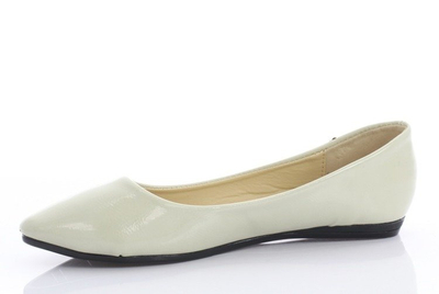 Béžové lakované balerínky Meganno - topánky