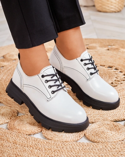 Biele dámske poltopánky Goldars - Obuv