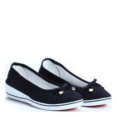 Czarne balerinki na koturnie Kalsey- Obuwie