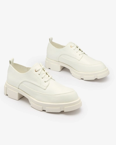 Royalfashion Biele dámske poltopánky s pevnou podrážkou Trendy Šnurovacie poltopánky