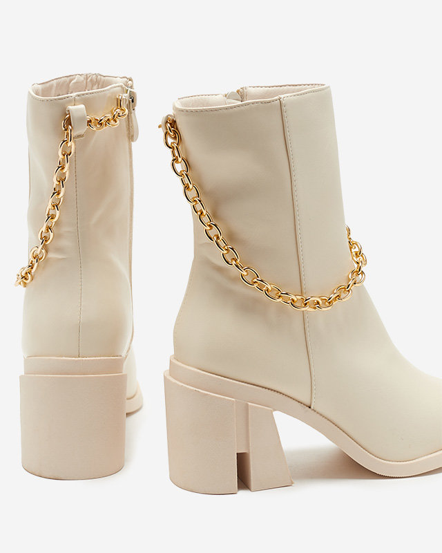 OUTLET Krémové čižmy na podpätku s retiazkou Somlid- Obuv