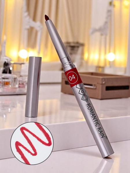 Ceruzka na pery v odtieni Carmen