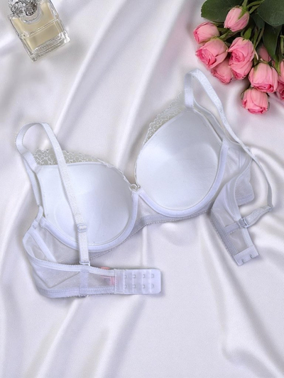 Royalfashion Dámska push-up podprsenka s čipkou Romance Push-Up