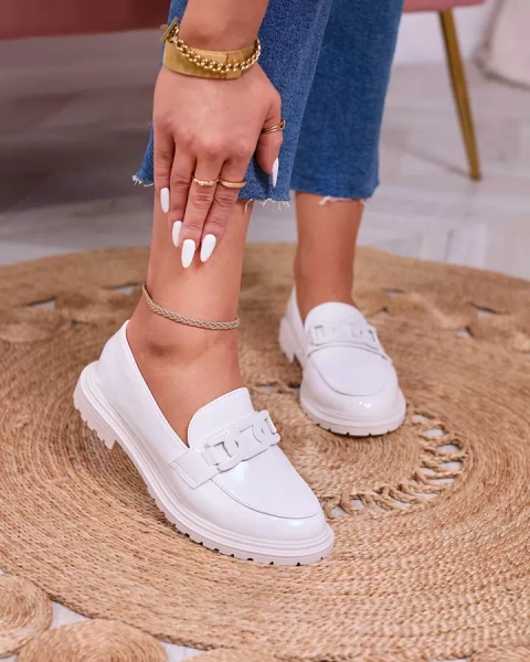 Royalfashion Biele lakované mokasíny pre ženy Dafench