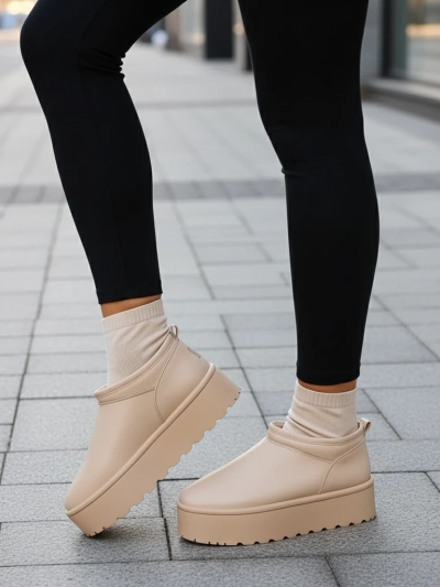 Royalfashion Dámske krátke čižmy a'la snow boots Ozozi