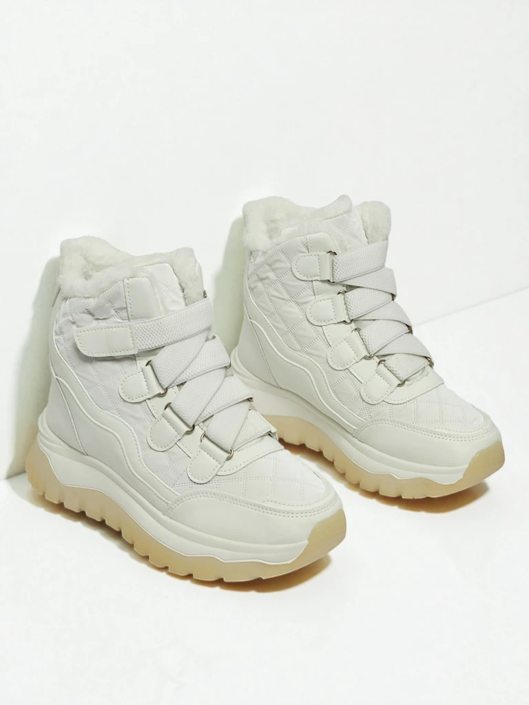 Ženski škornji a'la za sneg Auralen