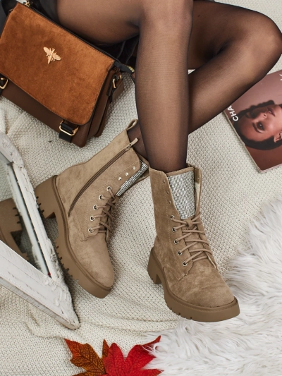 Eko semiš vezani ženski gležnarji Ferlyne