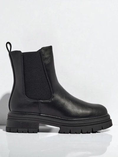 Ženski gležnarji iz eko usnja Solmira