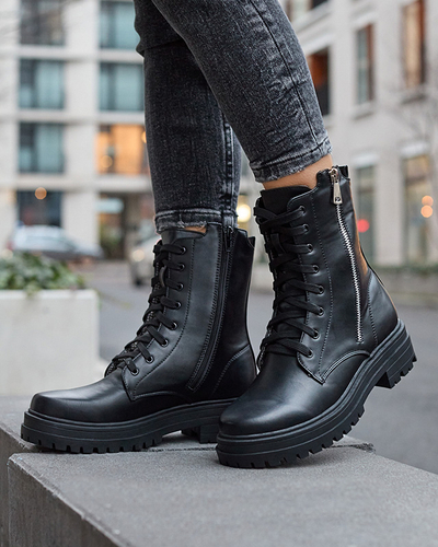 OUTLET Čierne dámske čižmy bagger na plochom podpätku od značky Fetisa - Obuv