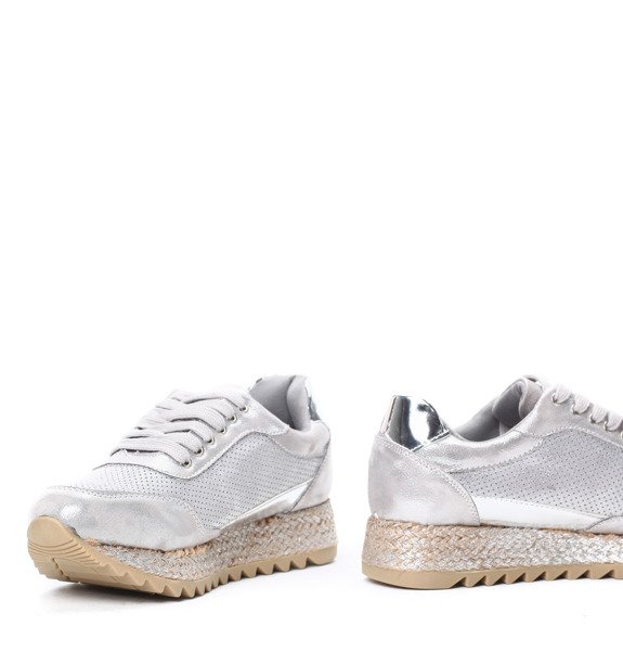 Srebrne, sportowe buty Wendy- Obuwie