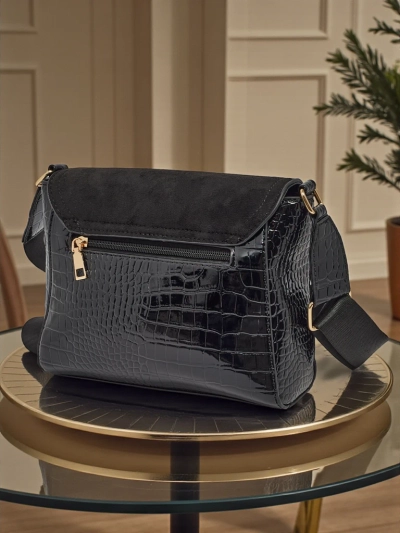 Majhna ženska torbica iz eko usnja z reliefom Narelle