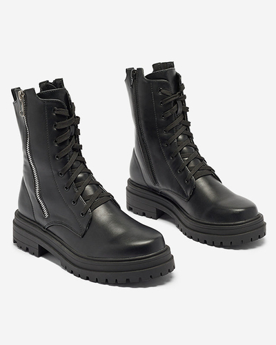 OUTLET Čierne dámske čižmy bagger na plochom podpätku od značky Fetisa - Obuv