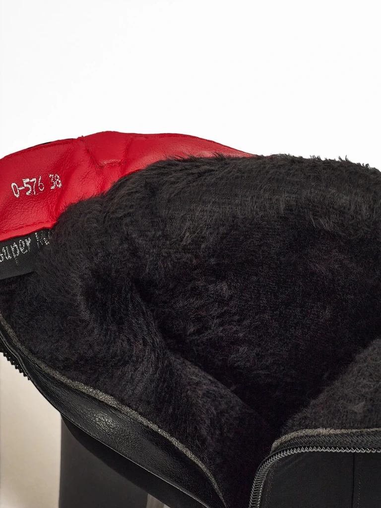 Ženski gležnarji iz eko usnja, mat, s peto Nivarelle