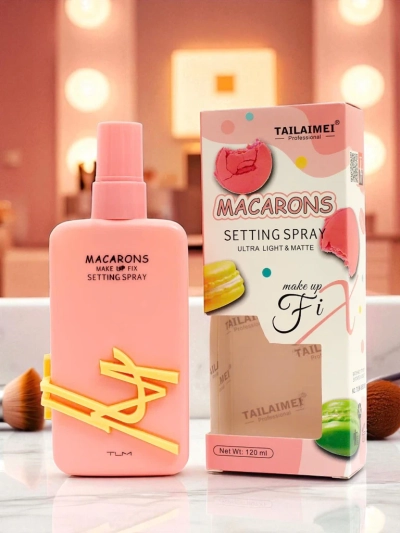 Macarons Makeup Fixing Spray Pink