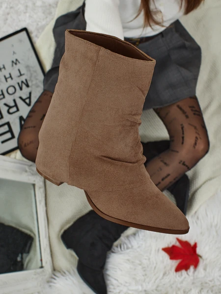 Ženski gležnarji z zaprtim zgornjim delom Moonly