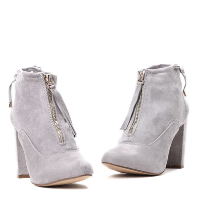 Szare botki na słupku Magic- Obuwie