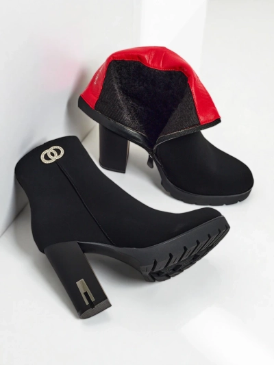 Ženski gležnarji iz mat eko usnja s peto Olivane