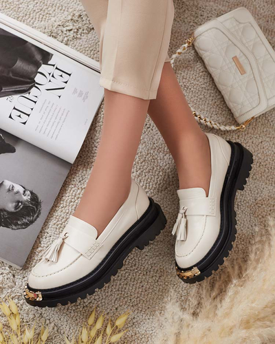 Royalfashion Dámske mokasíny so strapcami Fresosne