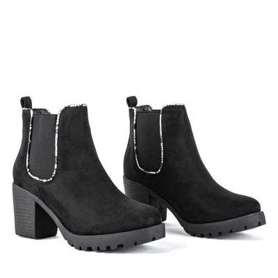 Čierne čižmy na vyššom stĺpiku Travolte - Obuv