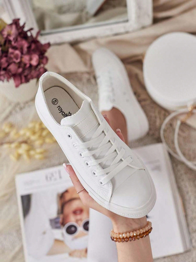 Aurelia Bianche – bele superge Royalfashion iz ekološkega usnja, ravne