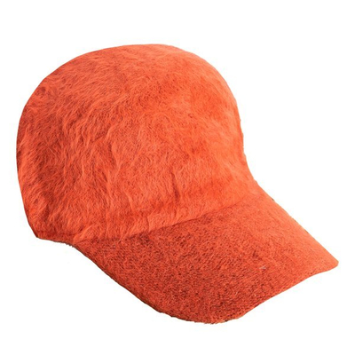 Oranžová kožušinová čiapka so šiltom - Čiapky