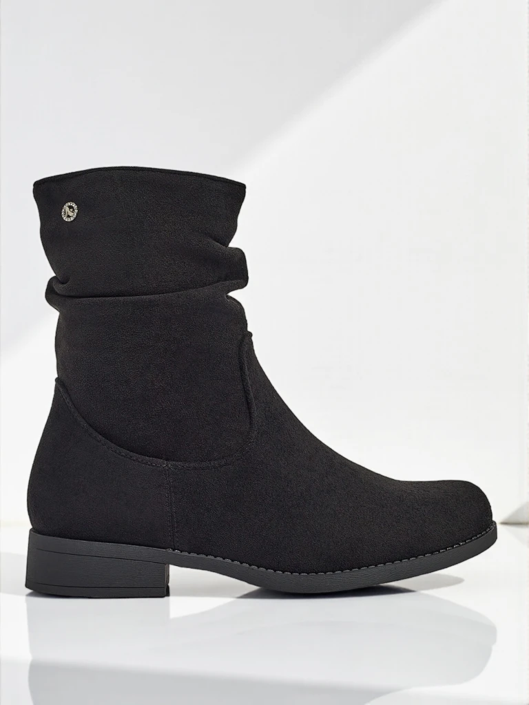 Visoki ženski gležnarji iz eko semiša Norvia