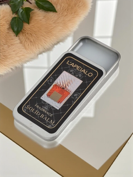 Kremni parfum Luxelux Aureliano 2,4 g vonj elegance za vsak dan