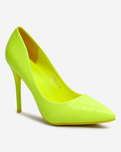 OUTLET Neónovo žlté dámske lodičky na podpätku s reliéfom Asota - Obuv