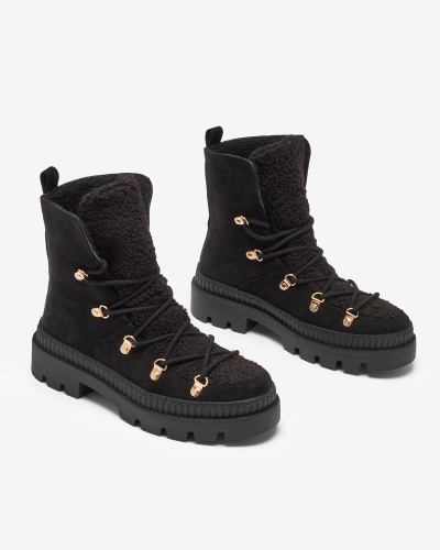 Royalfashion Čierne dámske zateplené trapérky s ovčou kožušinou Lery Walk