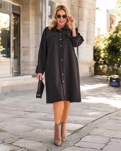 Royalfashion Dámska látková šaty so zapínaním PLUS VEĽKOSŤ