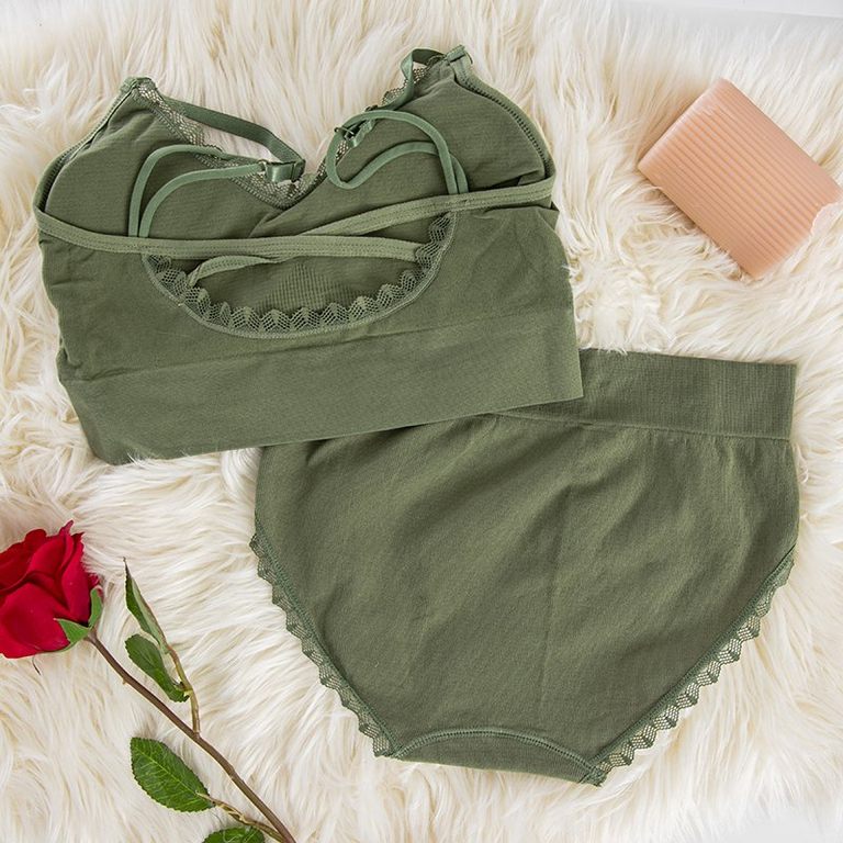 Dámska súprava zeleného spodného prádla - Spodná bielizeň