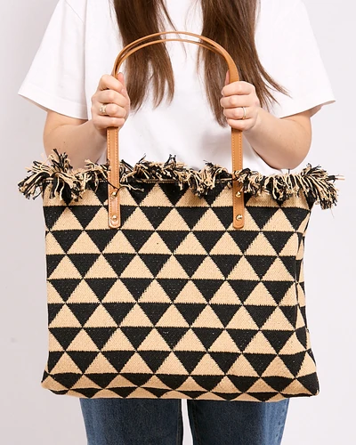 Hnedá tkaná taška na poslanie na zlatej retiazke - Kabelky