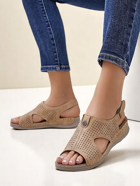 Royalfashion Dámske dierkované sandále Leminni