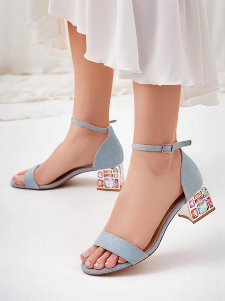 Sandále Royalfashion pre ženy s dekoratívnymi podpätkami Ballou