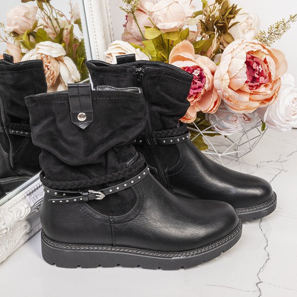 Czarne botki na niskiej platformie Gisella - Obuwie