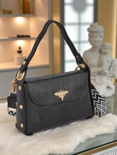 Črna ženska torbica Livia iz ekološkega usnja z okrasjem v stilu Art Deco