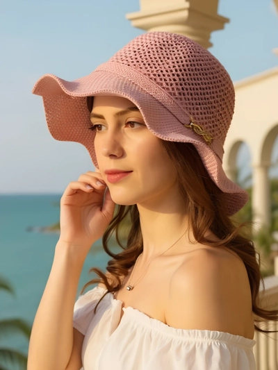Royalfashion Dámsky klobúk s vlnitým okrajom Wave Breeze