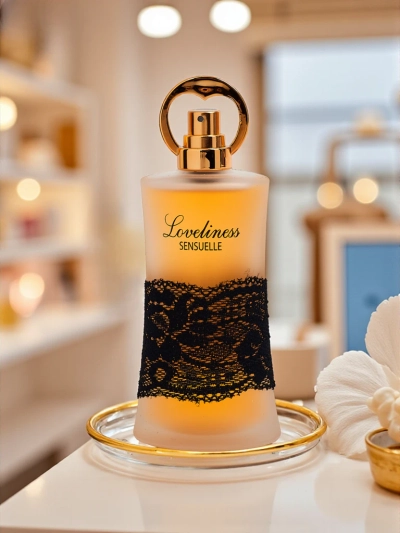 Navdihnjena ženska parfumska voda Loveliness